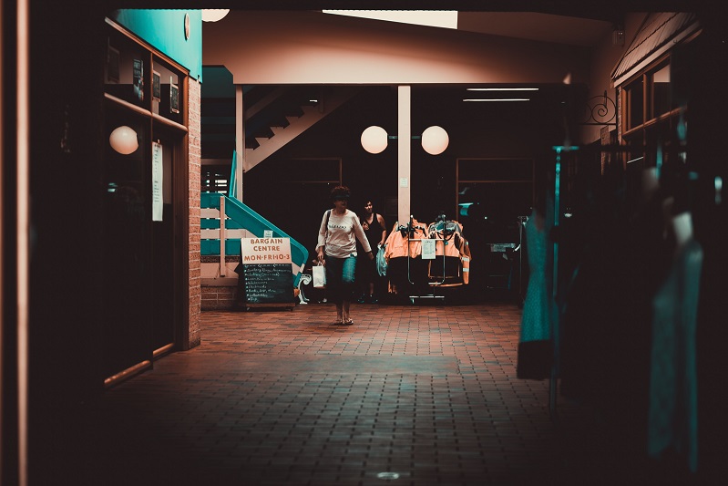 地下室潮濕怎么破？安詩(shī)曼除濕機(jī)來(lái)支招